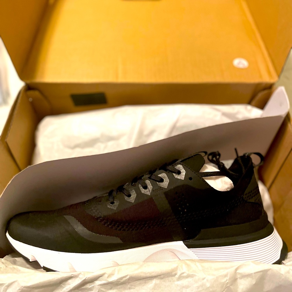 Sorel size 11